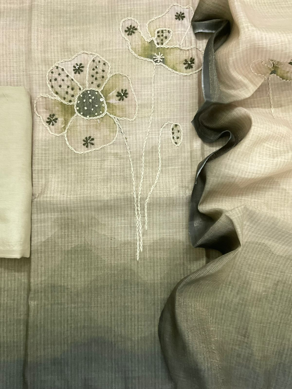 Soft Tissue Slub Cotton Printed Embroidered Suit - Green