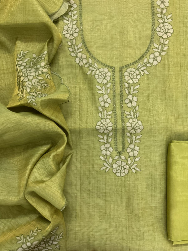 Image of Soft Tissue Slub Cotton Printed Embroidered Suit - Green