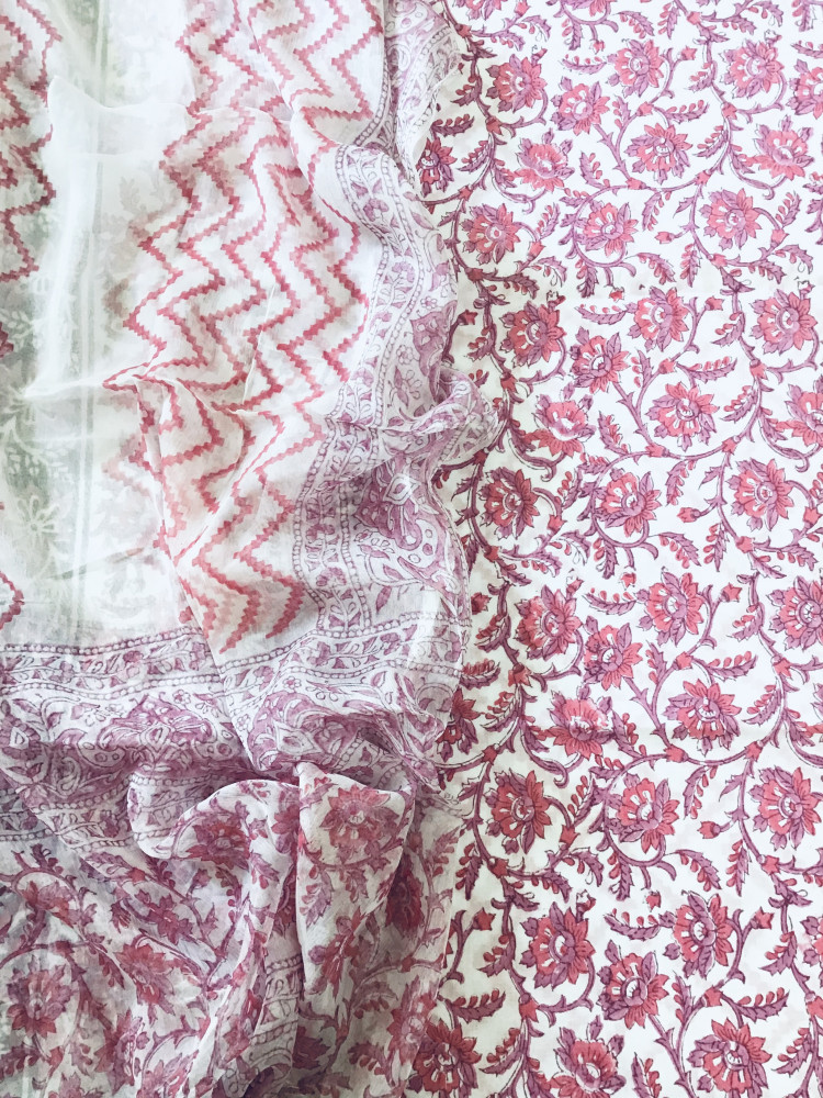 Image of Pure Cotton Printed Suit - White/Pink