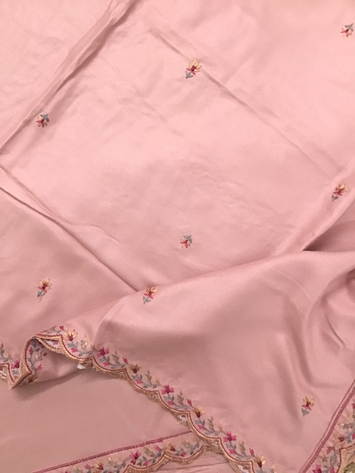 Soft Woollen Slub Silk Embroidered Suit - Pink