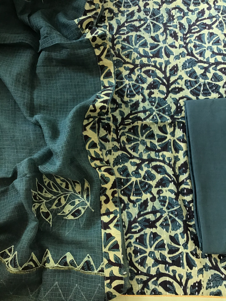 Image of Pure Fine Cotton Printed Embroidered Suit - Green