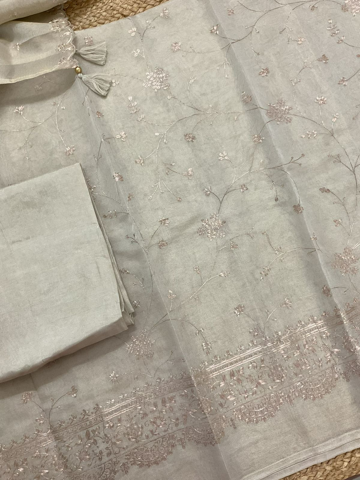 Soft Tissue Shimmer Silk Embroidered Suit - Beige