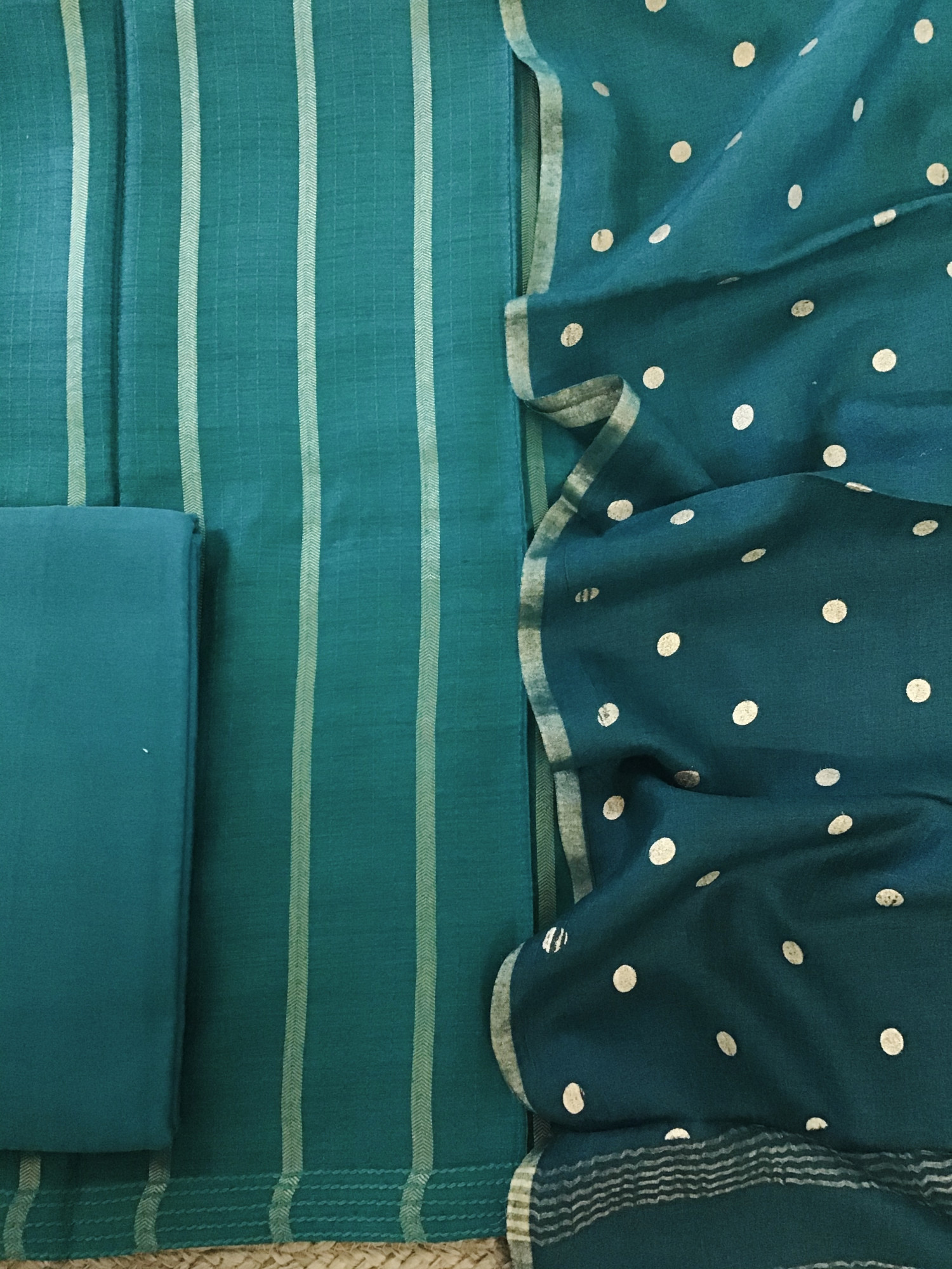 Soft Fine Tussar Printed Banarasi Weaved Suit - Green