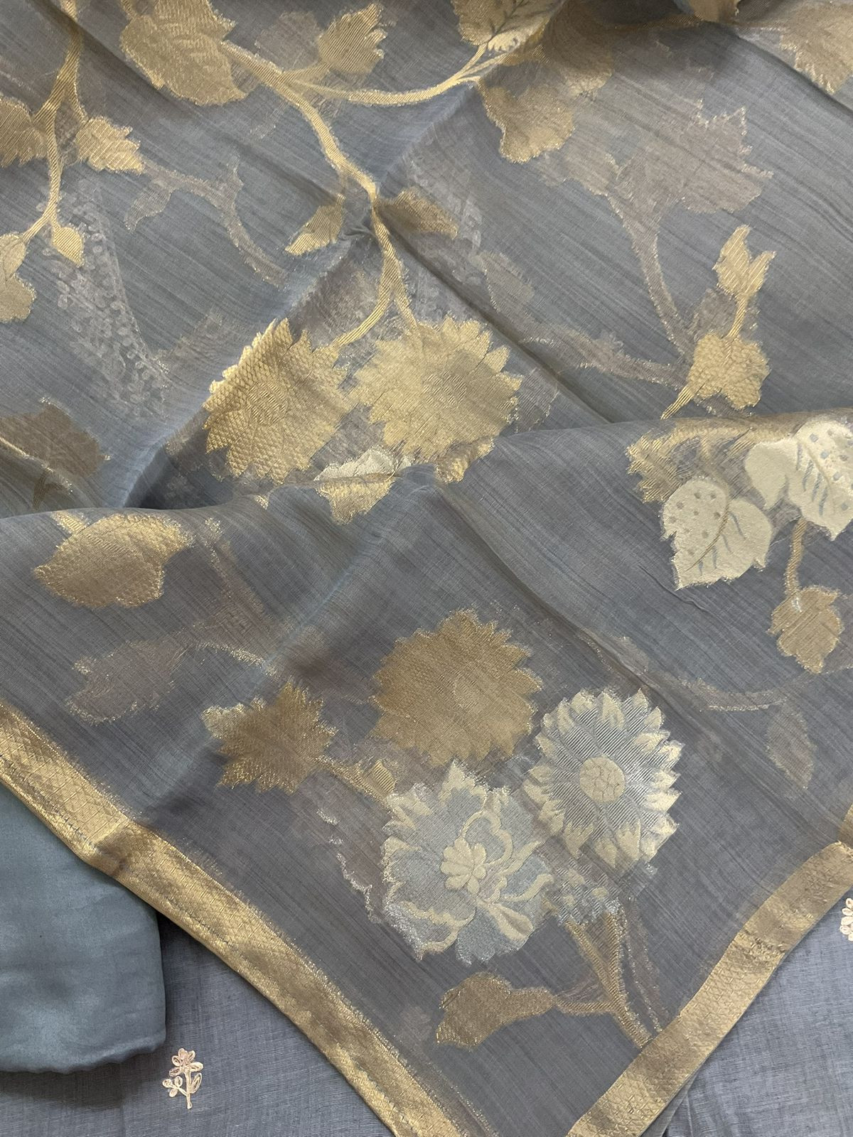 Soft Slub Chanderi Jamdani Weaved Embroidered Suit - Bluish Grey