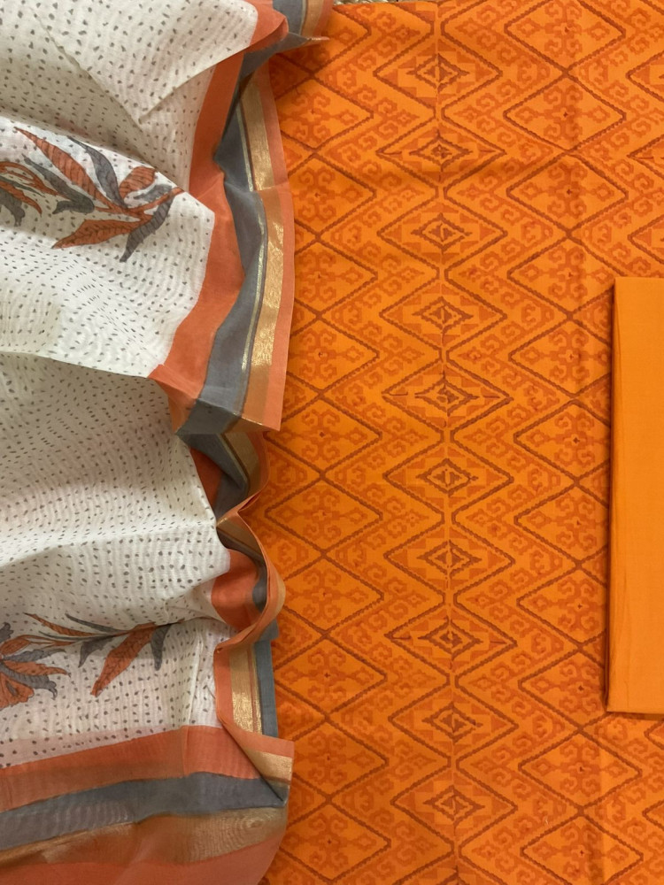 Image of Pure Cotton Printed Suit - Orange