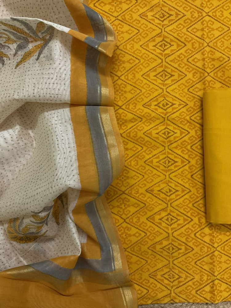Image of Pure Cotton Printed Suit - Yellow