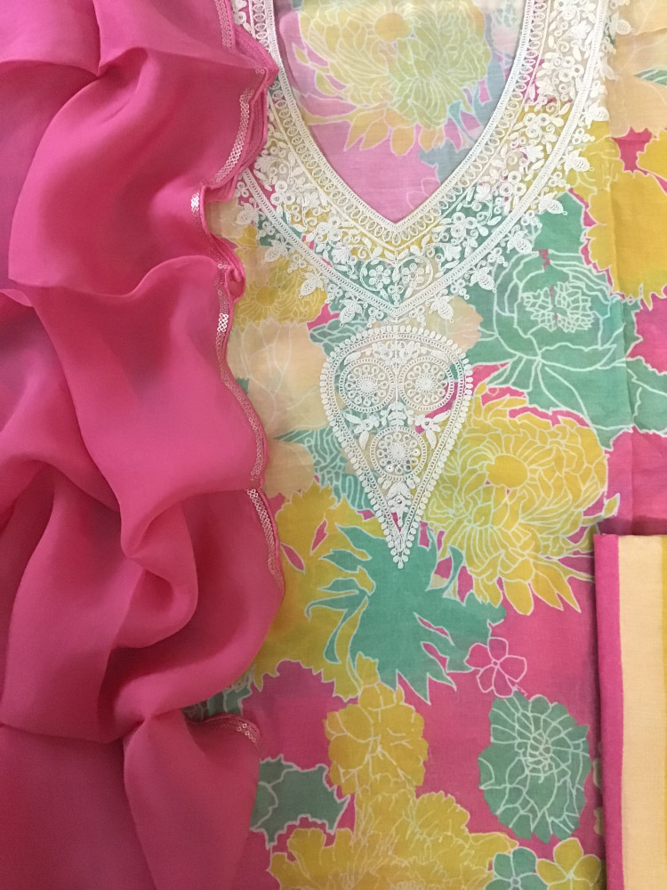 Image of Pure Muslin Silk Printed Embroidered Suit - Pink