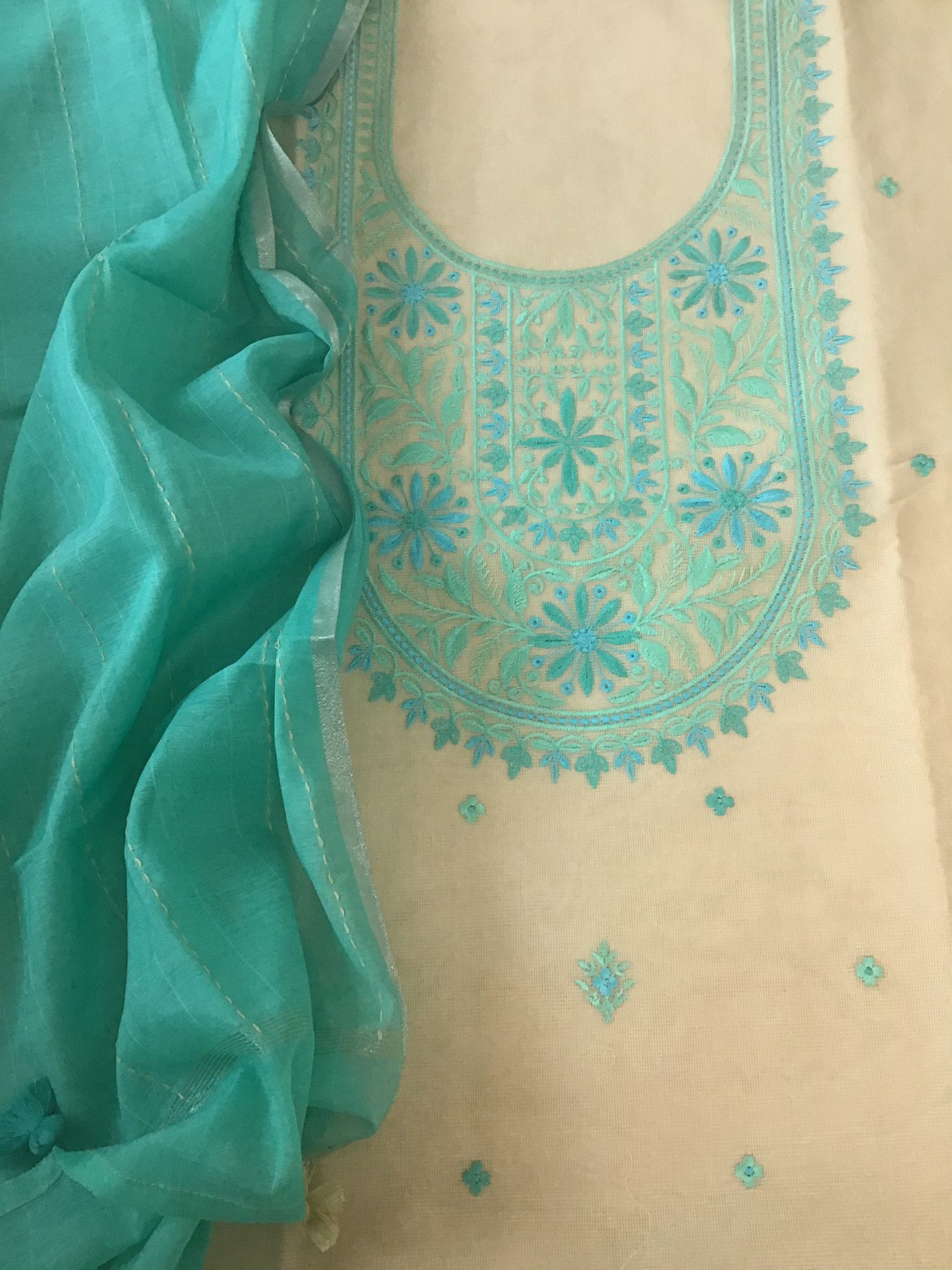 Soft Supernet Embroidered Suit - Cream