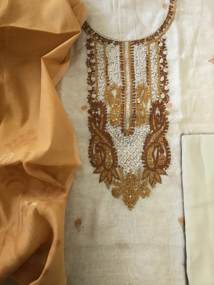 Image of Soft Slub Chanderi Jamdani Weaved Embroidered Suit - Beige