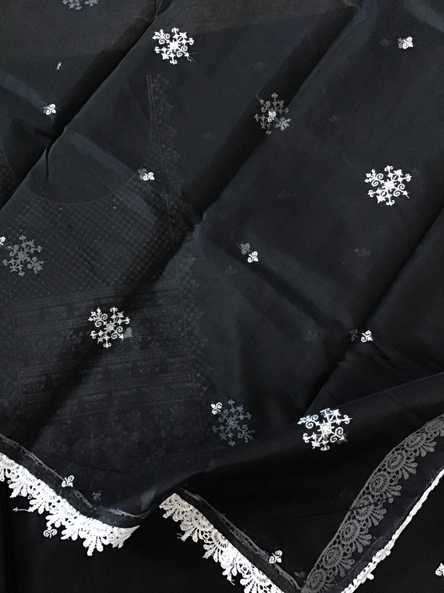 Soft Fine Supernet Embroidered Suit - Black