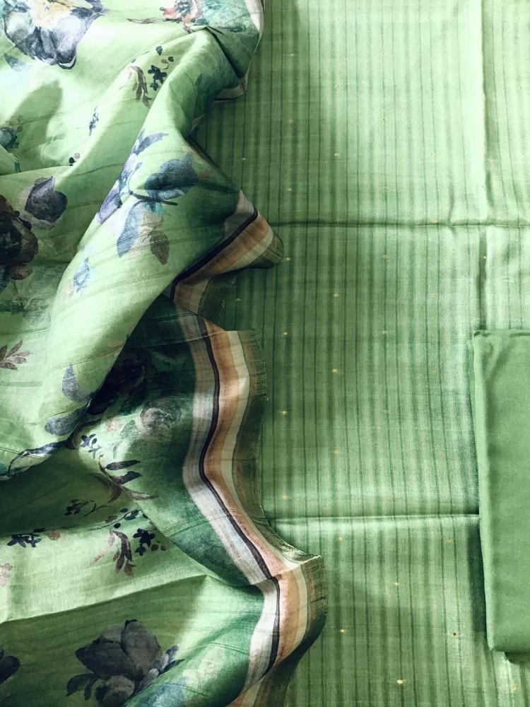 Image of Soft Semi Tussar Printed Banarasi Weaved Suit - Green
