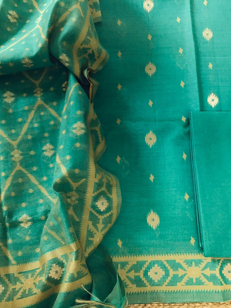 Image of Soft Slub Chanderi Jamdani Weaved Suit - Green
