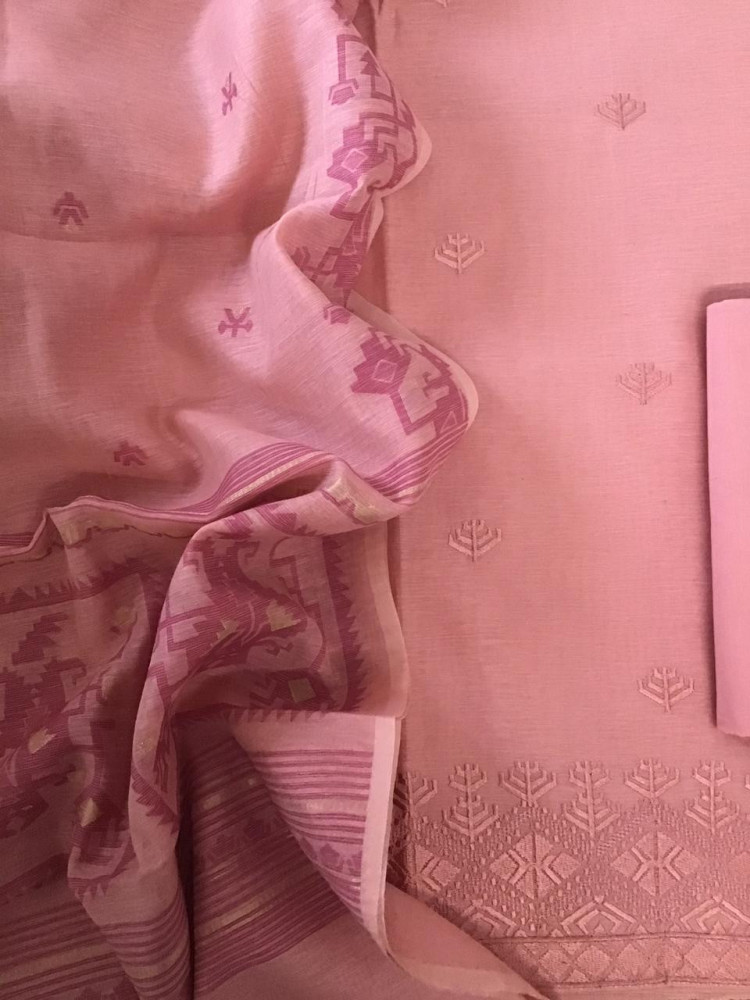 Image of Soft Slub Chanderi Jamdani Weaved Embroidered Suit - Peach