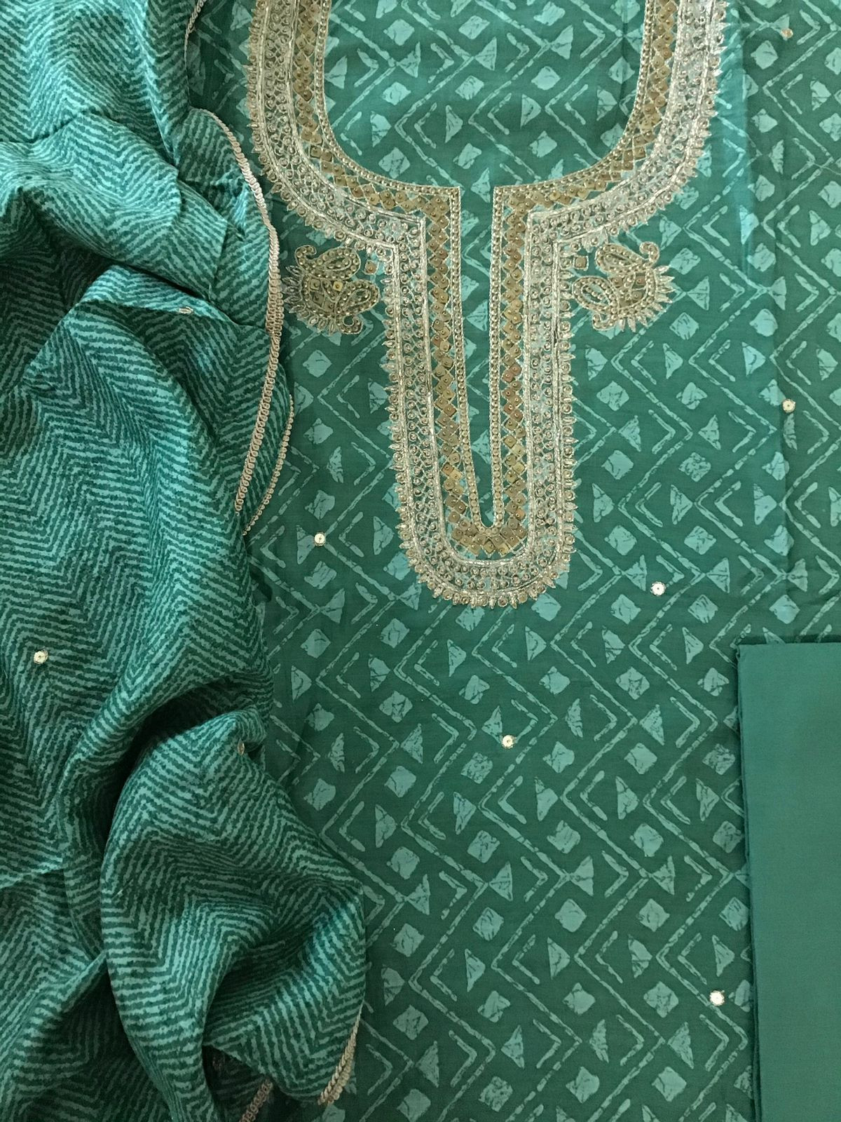 Pure Fine Muslin Printed Embroidered Suit - Green