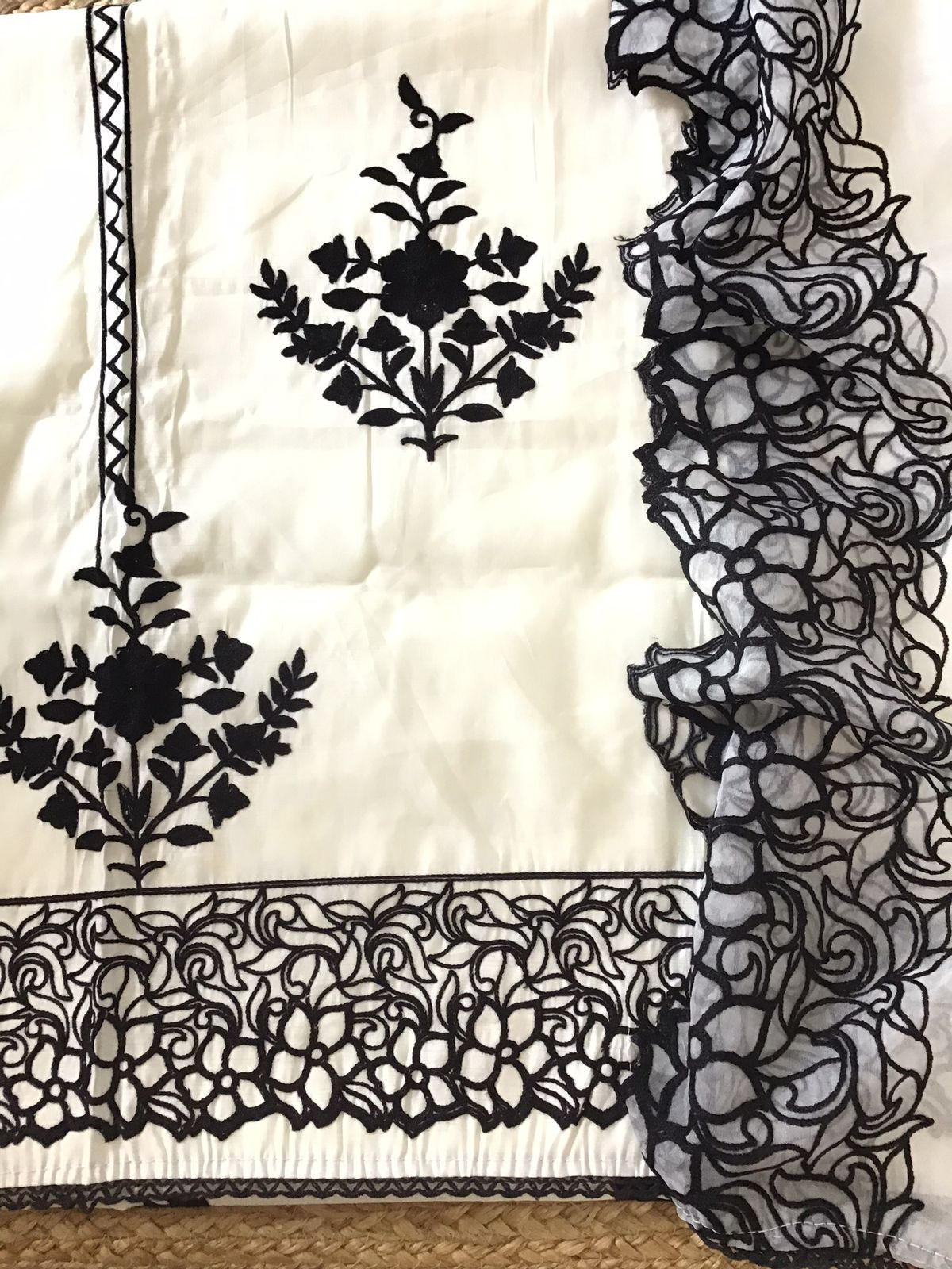 Soft Dola Silk Embroidered Suit - Offwhite