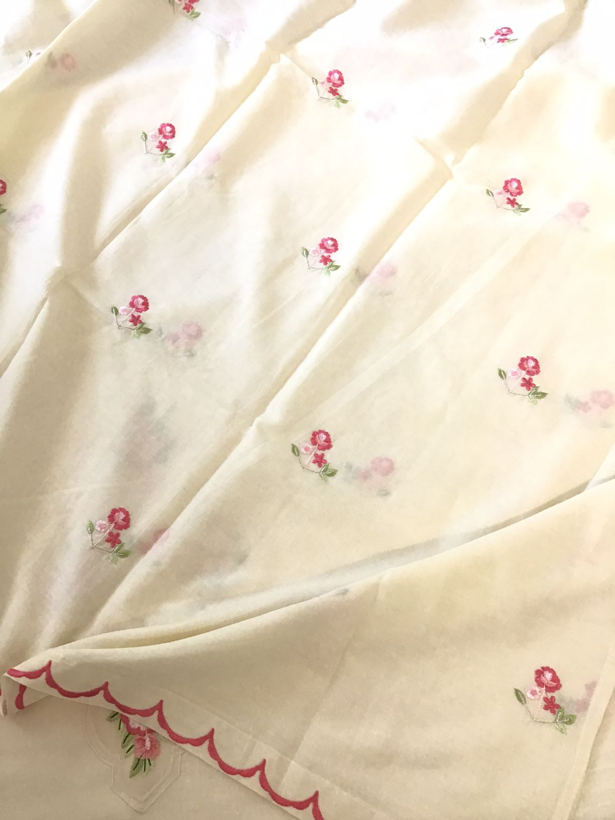 Pure Mul Cotton Embroidered Suit - Offwhite