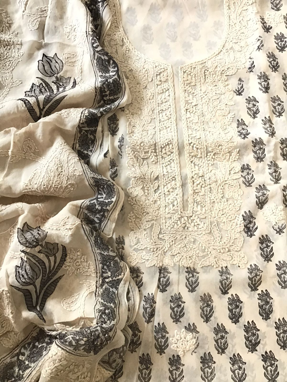 Pure Fine Georgette Block Printed Embroidered Suit - Offwhite