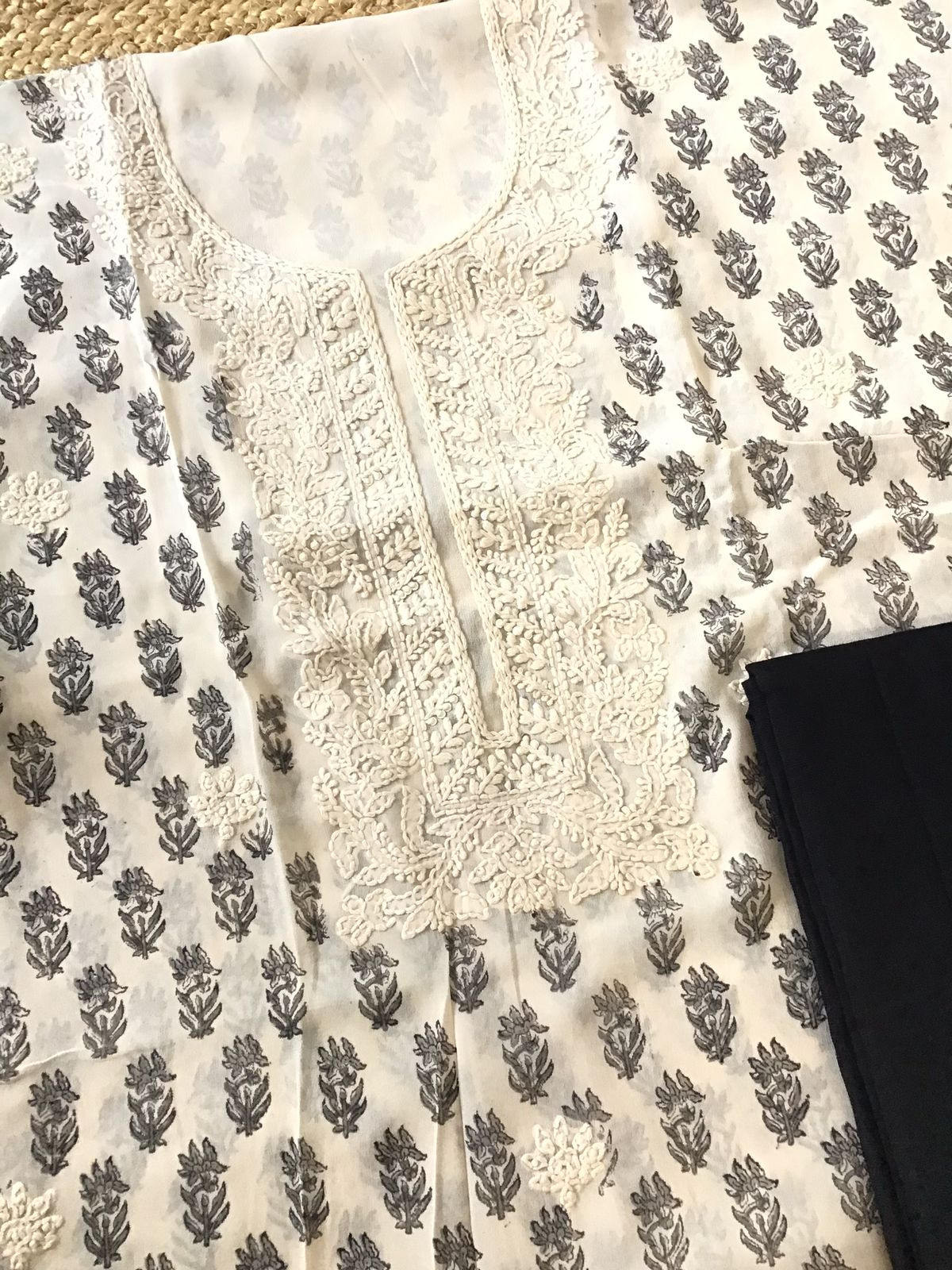 Pure Fine Georgette Block Printed Embroidered Suit - Offwhite