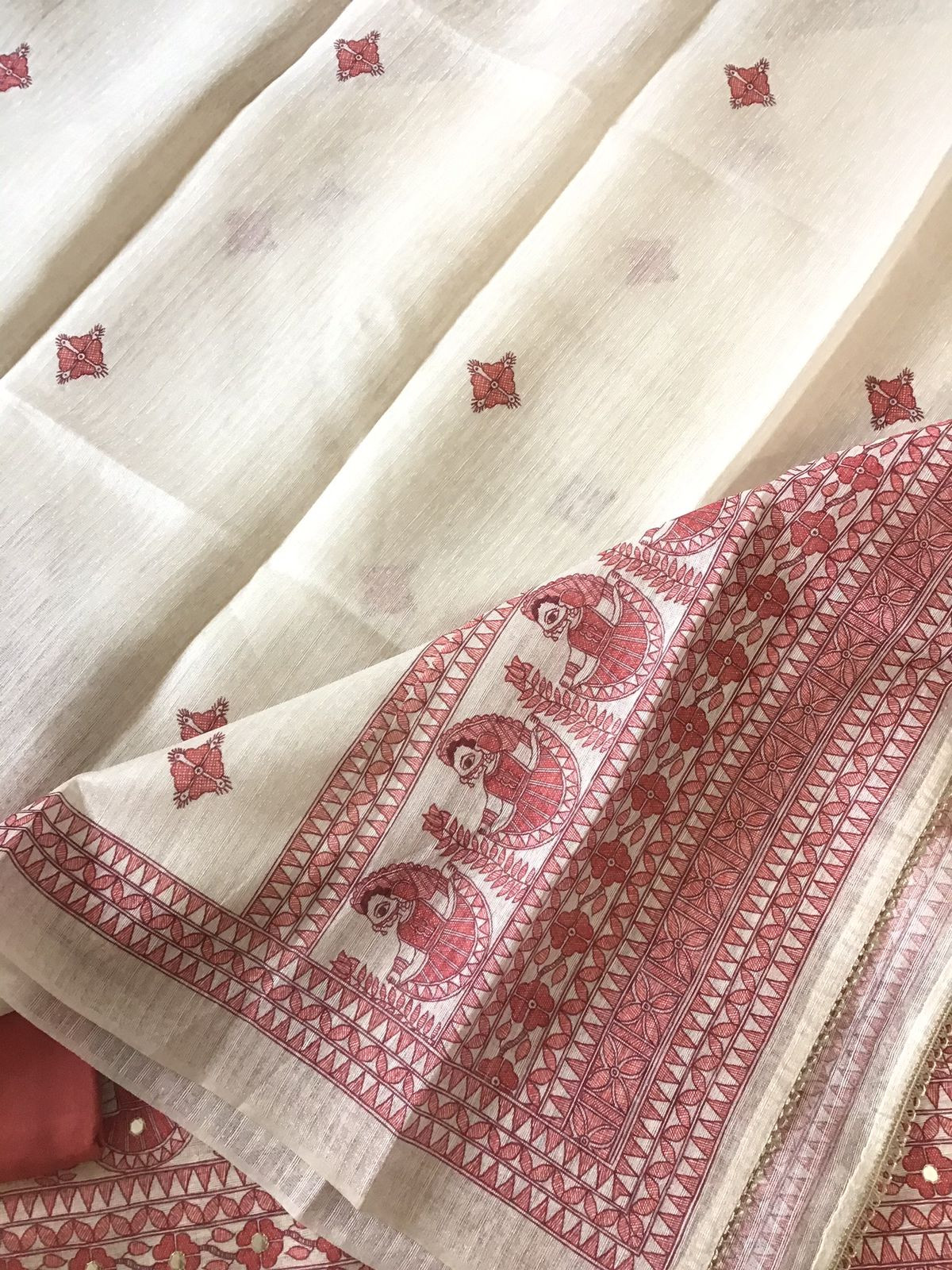 Soft Fine Semi Geecha Tussar Printed Embroidered Suit - Offwhite
