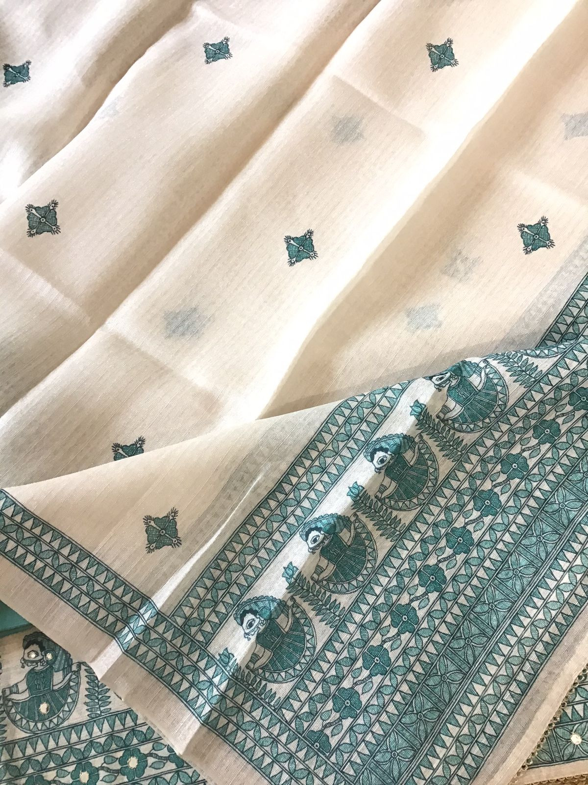 Soft Fine Semi Geecha Tussar Printed Embroidered Suit - Offwhite