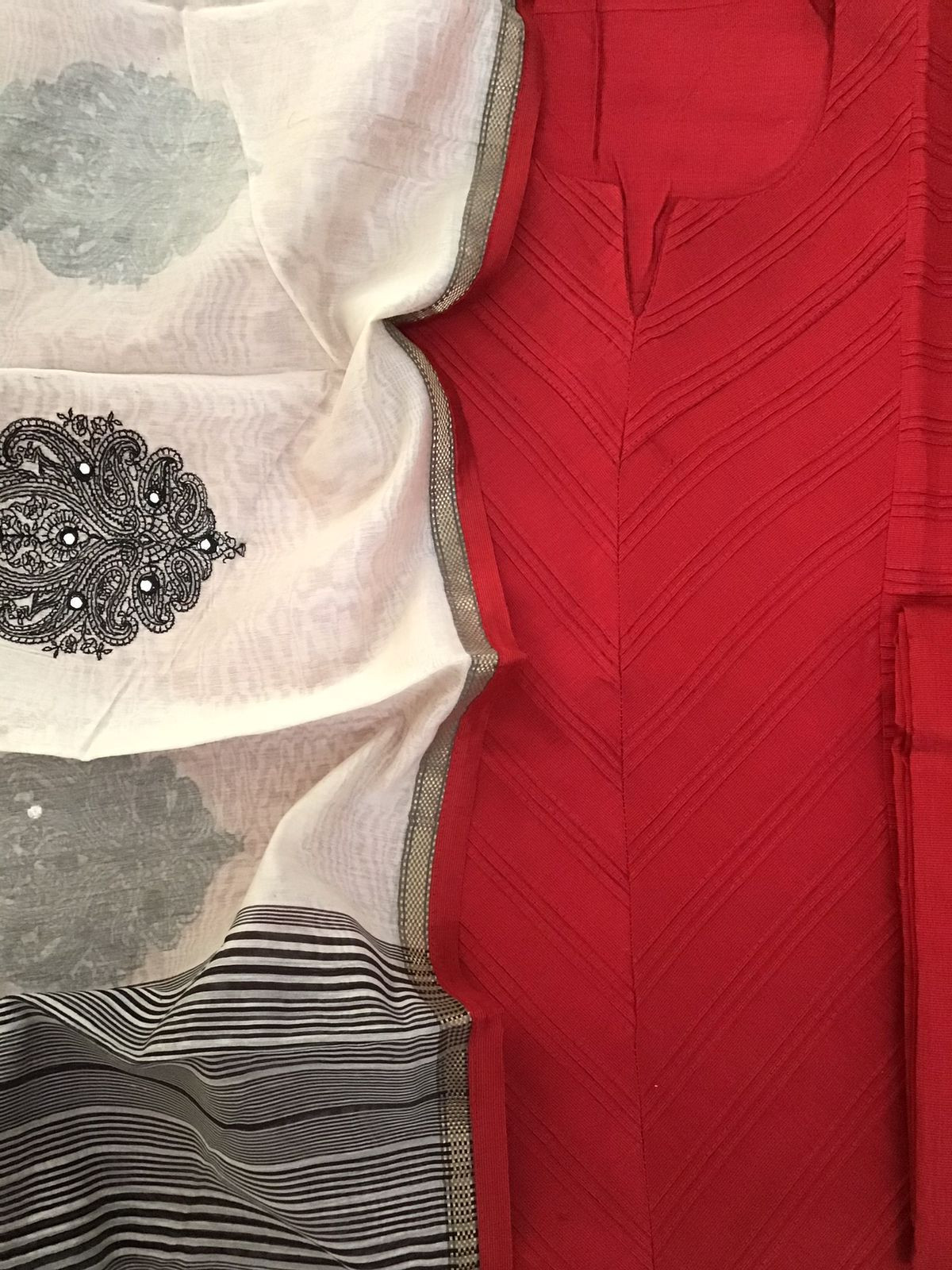 Pure Cottonsilk Embroidered Suit - Red