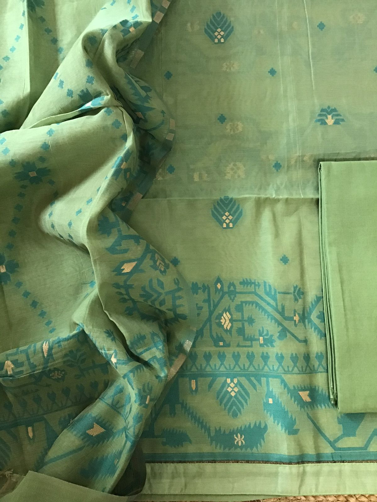 Soft Slub Chanderi Jamdani Weaved Suit - Green