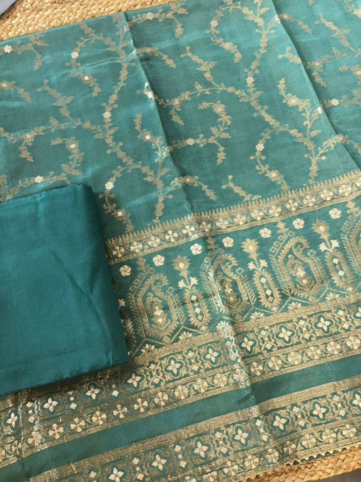 Pure Tissue Chanderi Banarasi Weaved Suit - Peacock Green