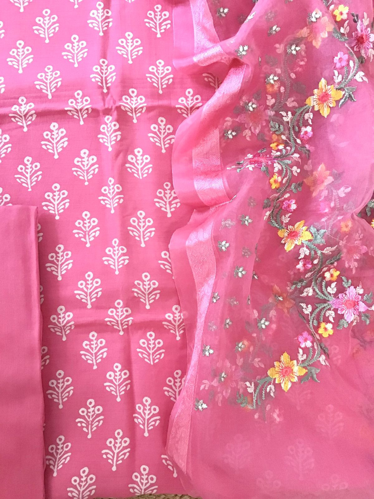 Pure Muslin Printed Embroidered Suit - Pink