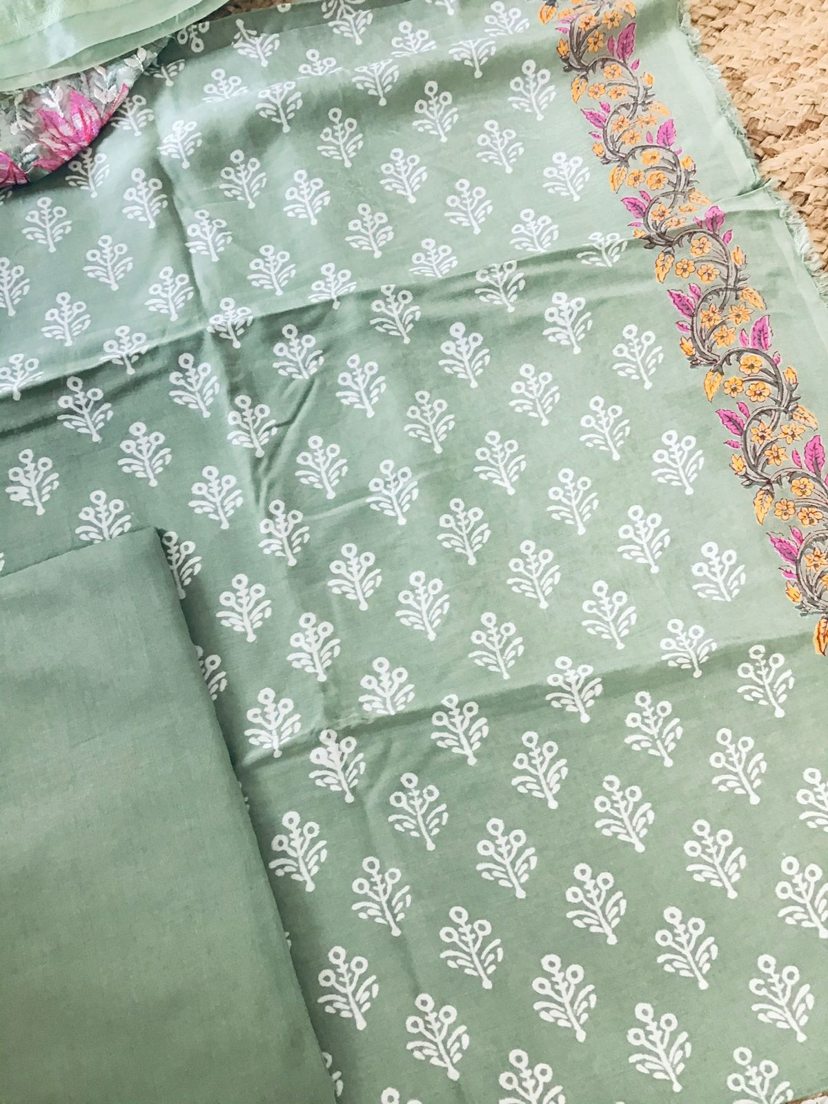 Pure Muslin Printed Embroidered Suit - Green