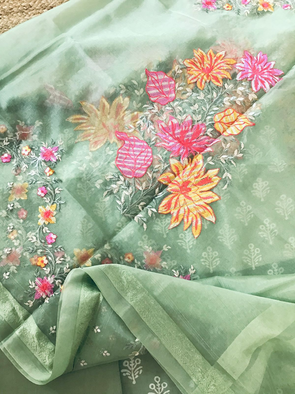 Pure Muslin Printed Embroidered Suit - Green