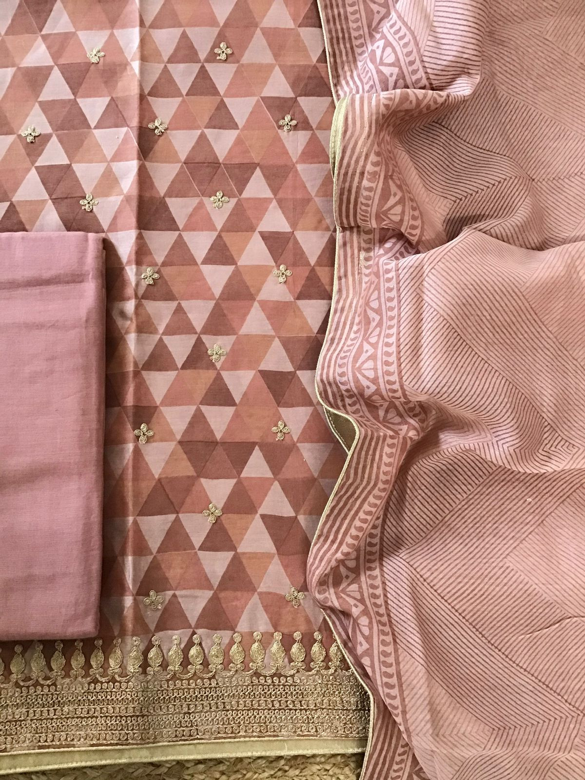 Pure Maheshwari Printed Embroidered Suit - Peach