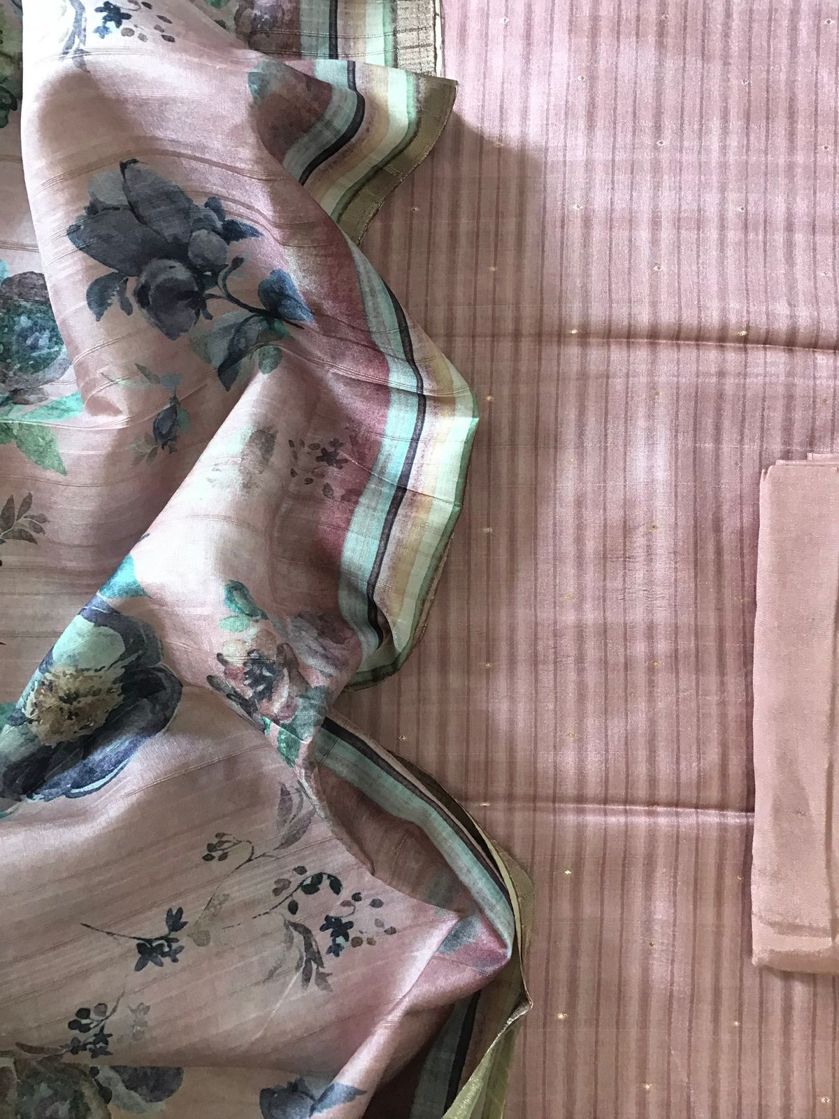 Soft Semi Tussar Printed Banarasi Weaved Suit - Pink