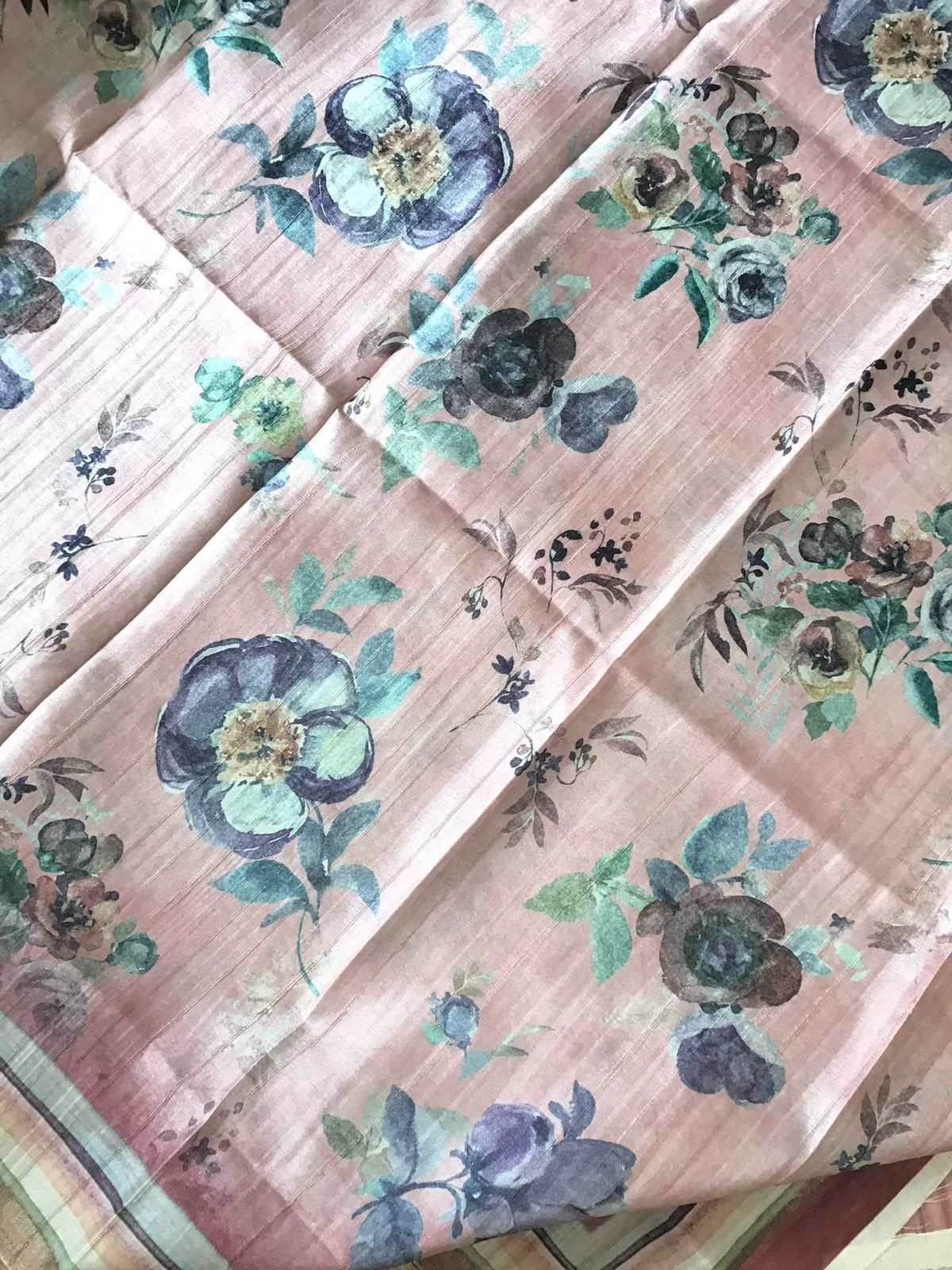 Soft Semi Tussar Printed Banarasi Weaved Suit - Pink