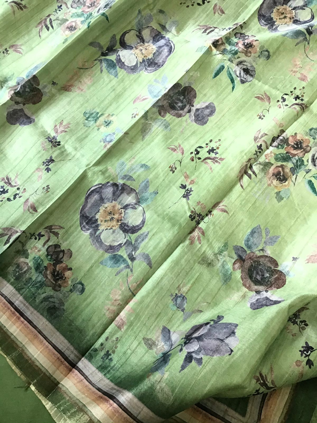 Soft Semi Tussar Printed Banarasi Weaved Suit - Green