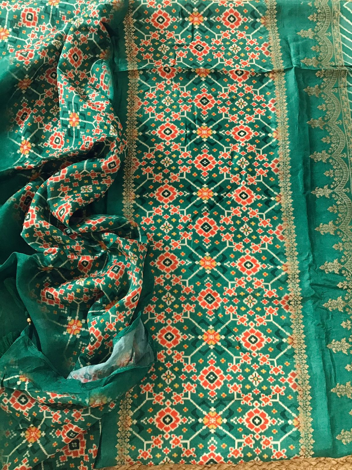 Pure Upada Silk Printed Banarasi Weaved Suit - Green