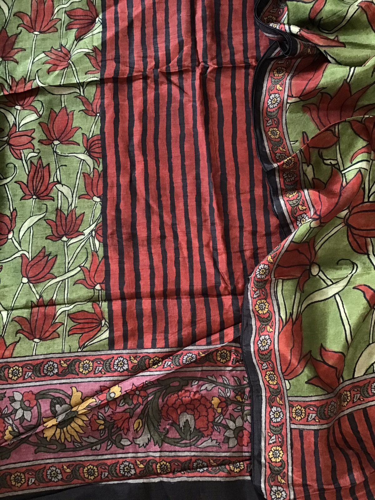 Soft Dola Silk Printed Top Dupatta Set - Green