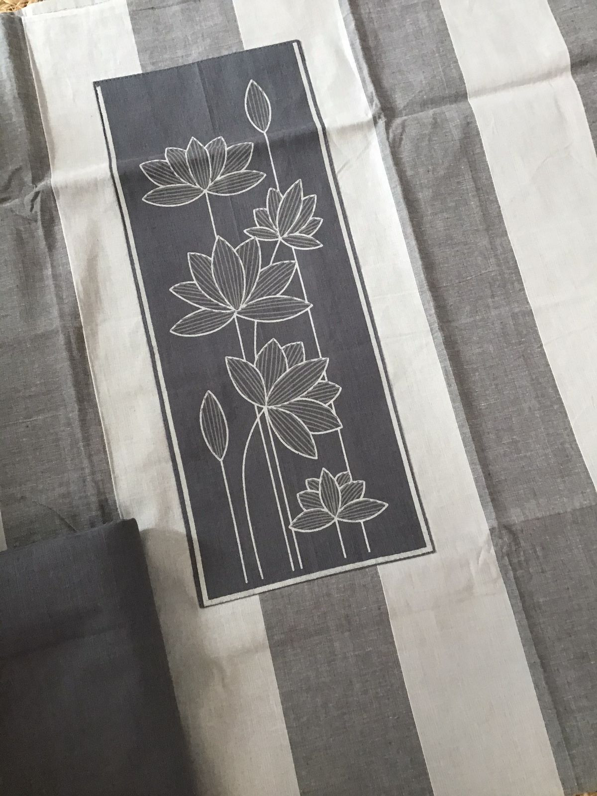 Pure Handloom Cotton Printed Suit - Grey