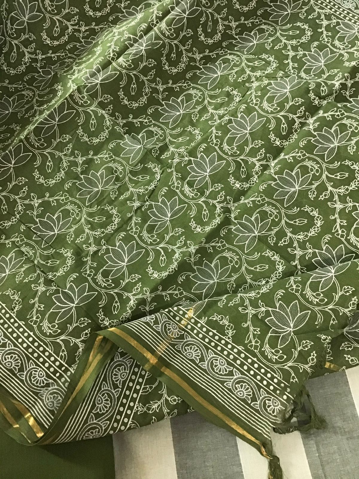 Pure Handloom Cotton Printed Suit - Green
