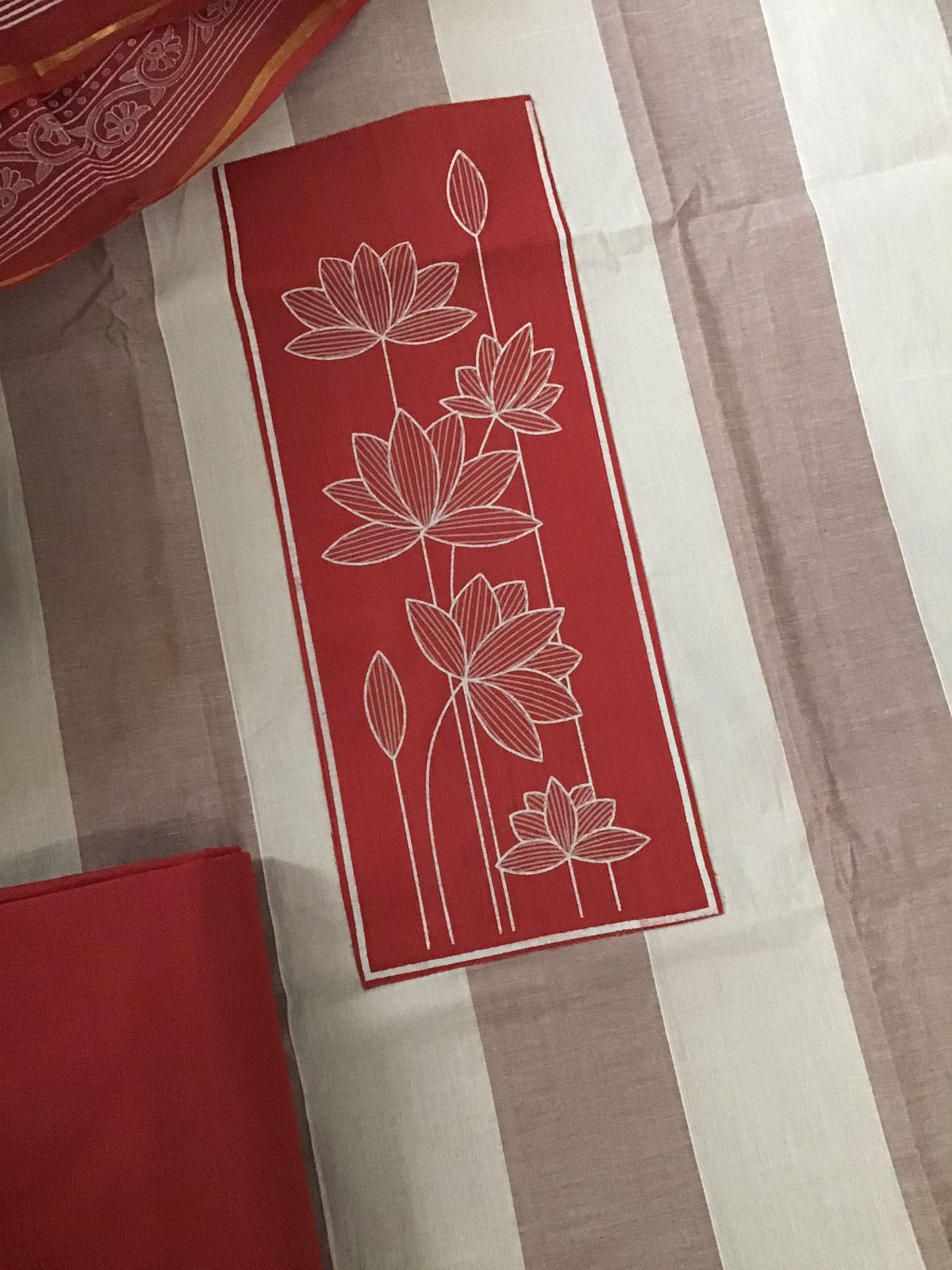 Pure Handloom Cotton Printed Suit - Red