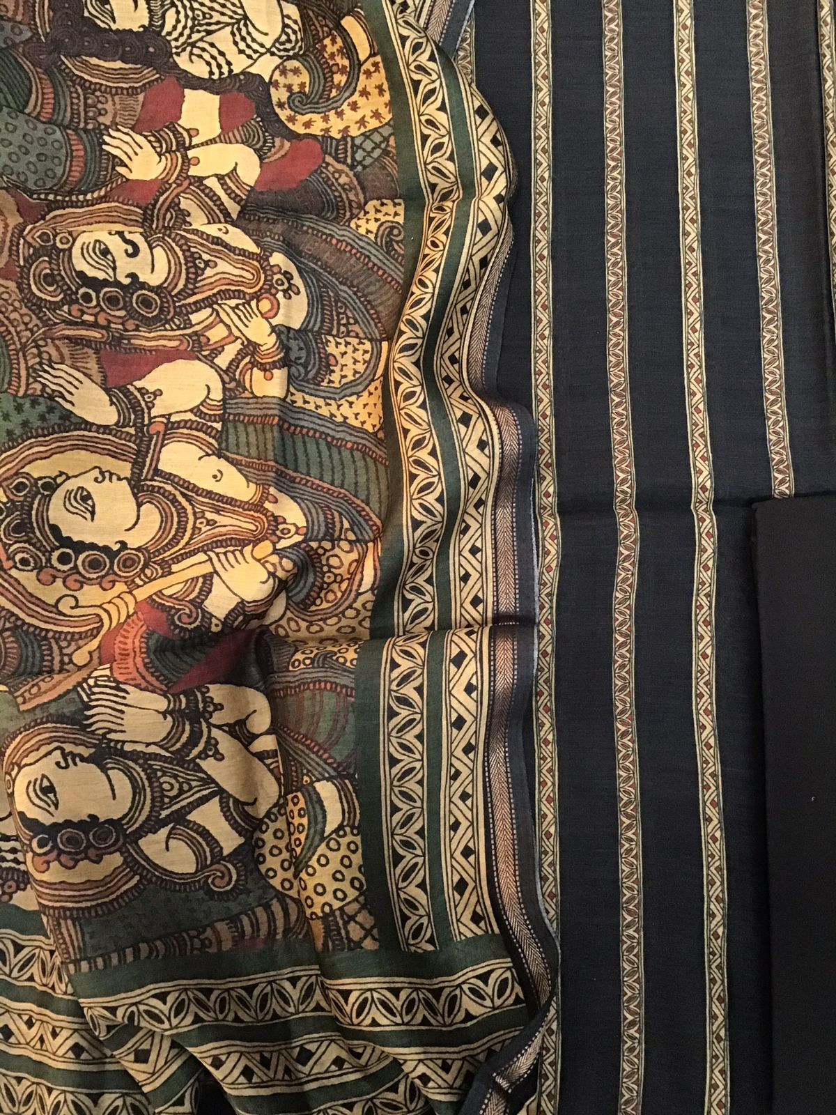 Pure Munga Silk Printed Suit - Black