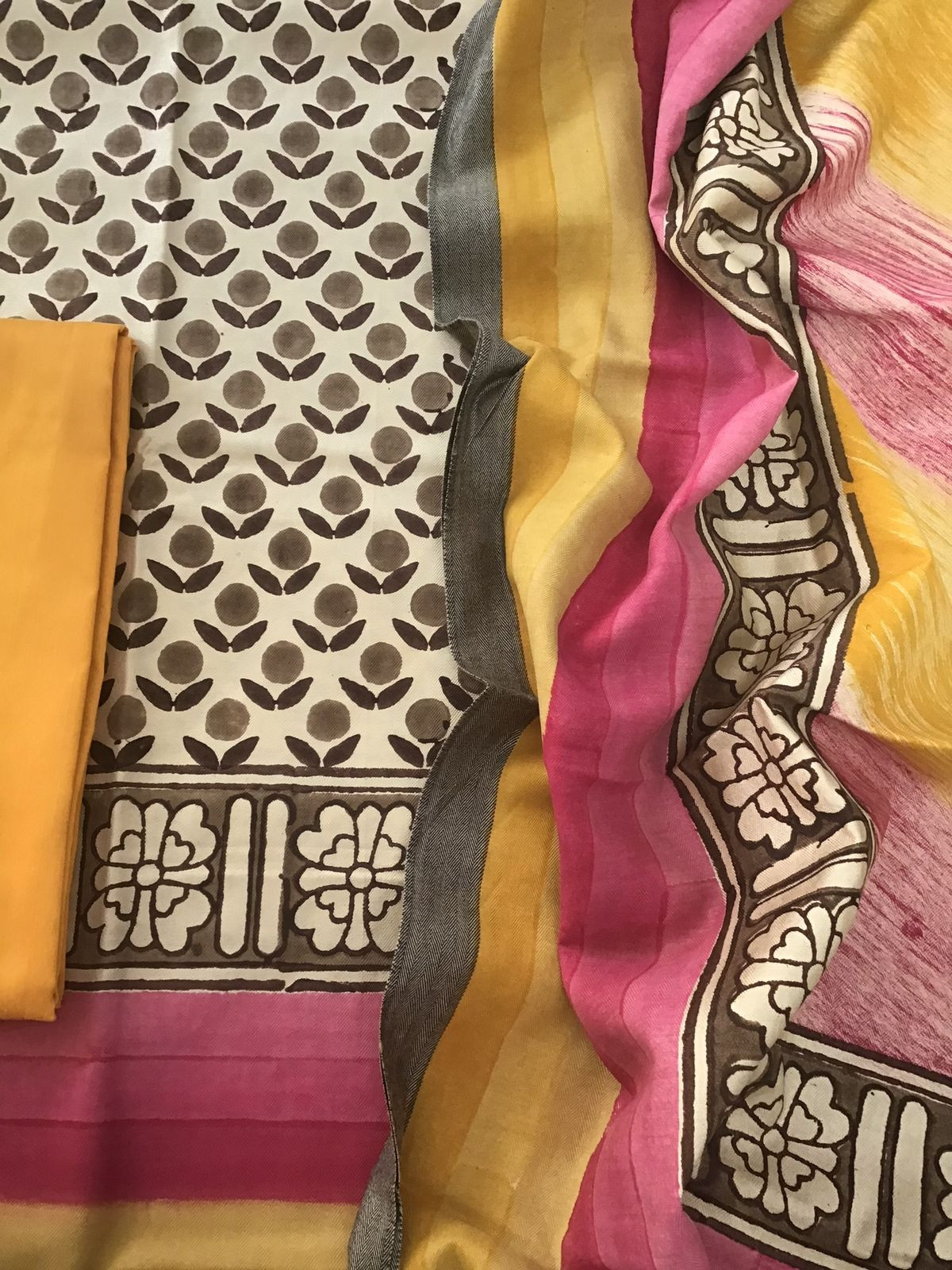 Soft Woollen Spun Silk Printed Suit - Cream