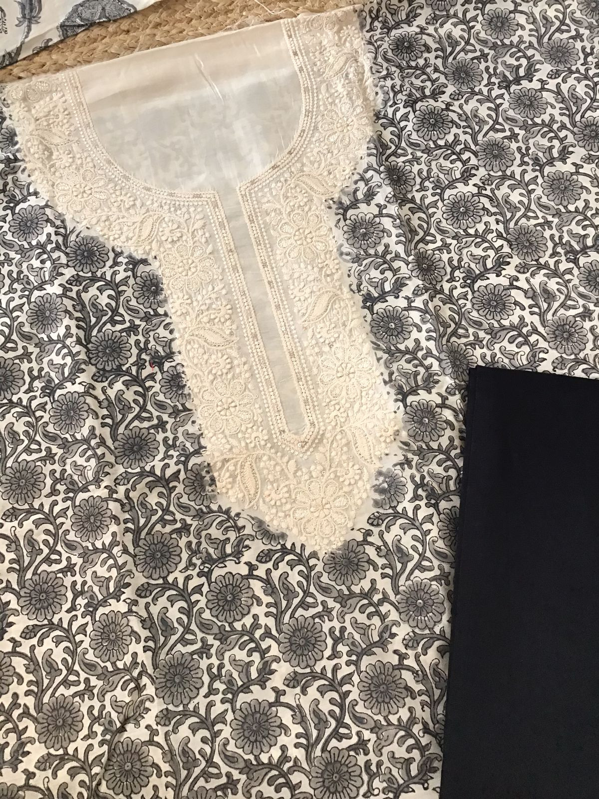 Pure Muslin Printed Embroidered Suit - Offwhite