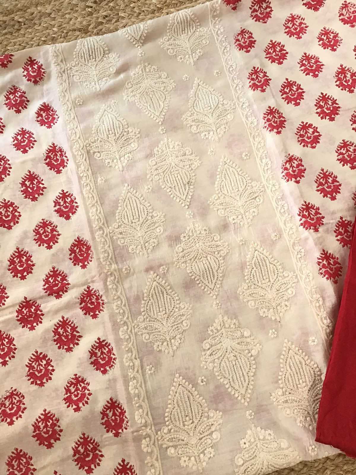 Pure Muslin Printed Embroidered Suit - Offwhite