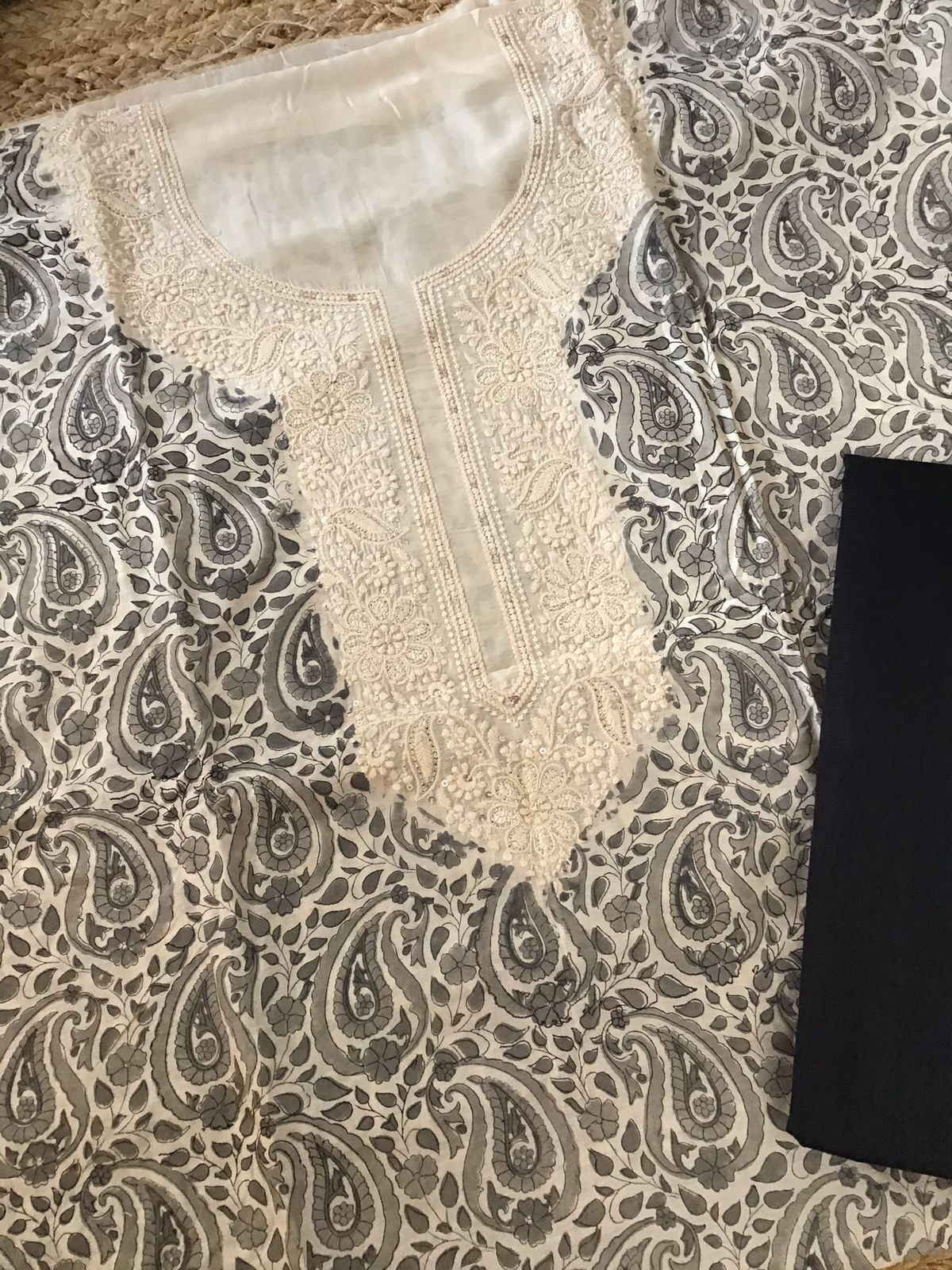 Pure Muslin Printed Embroidered Suit - Offwhite