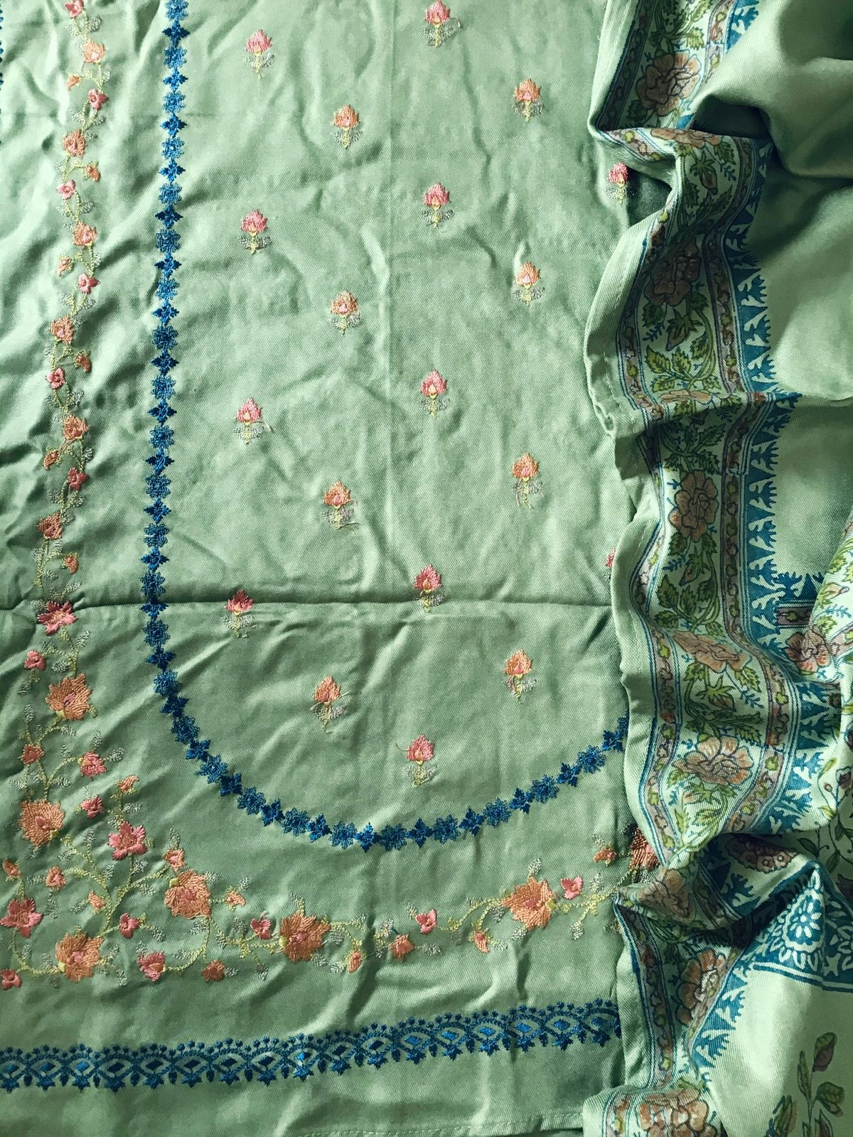 Soft Woollen Spun Silk Embroidered Suit - Green