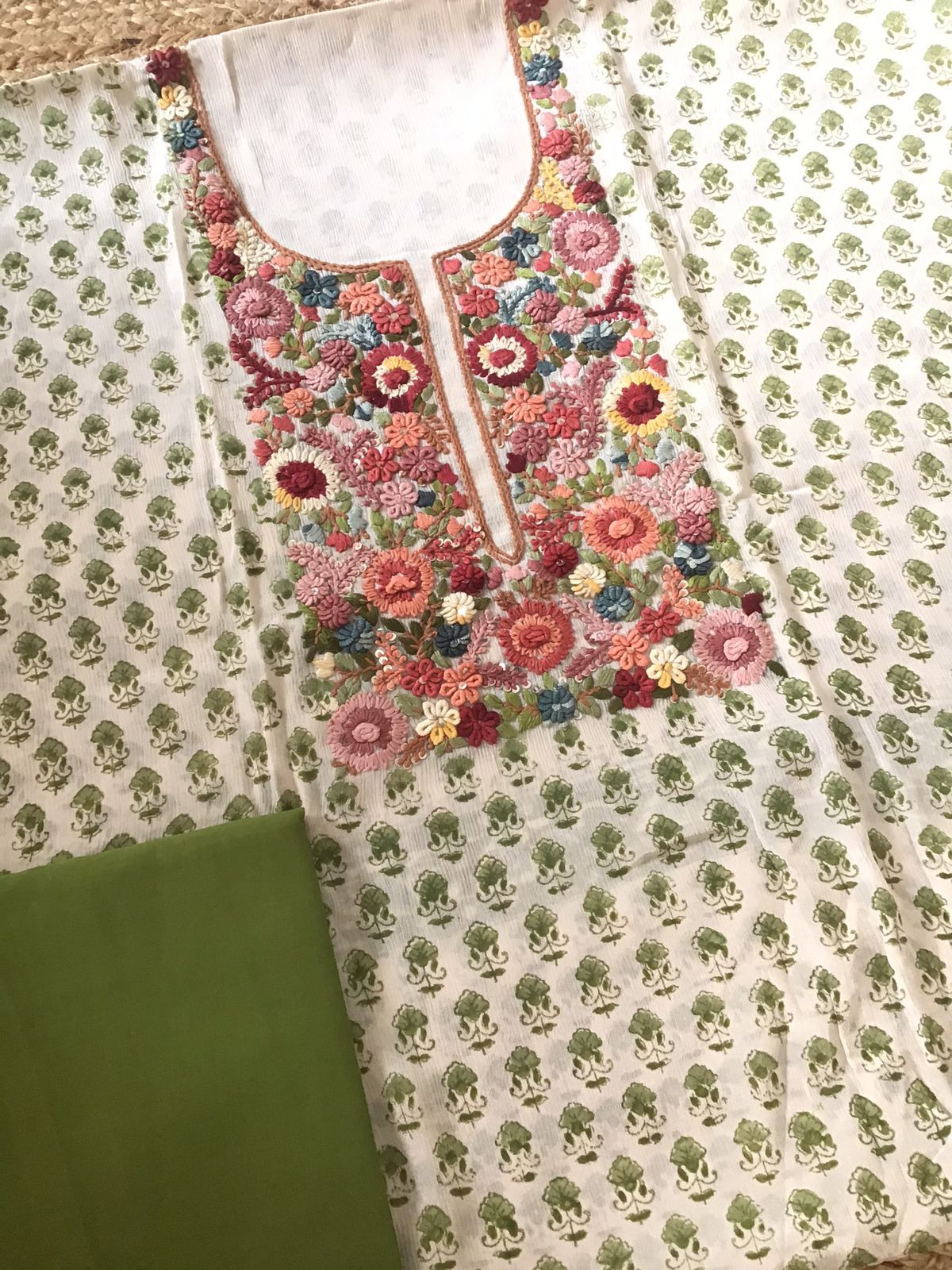 Pure Fine Chinnon Silk Printed Embroidered Suit - Cream