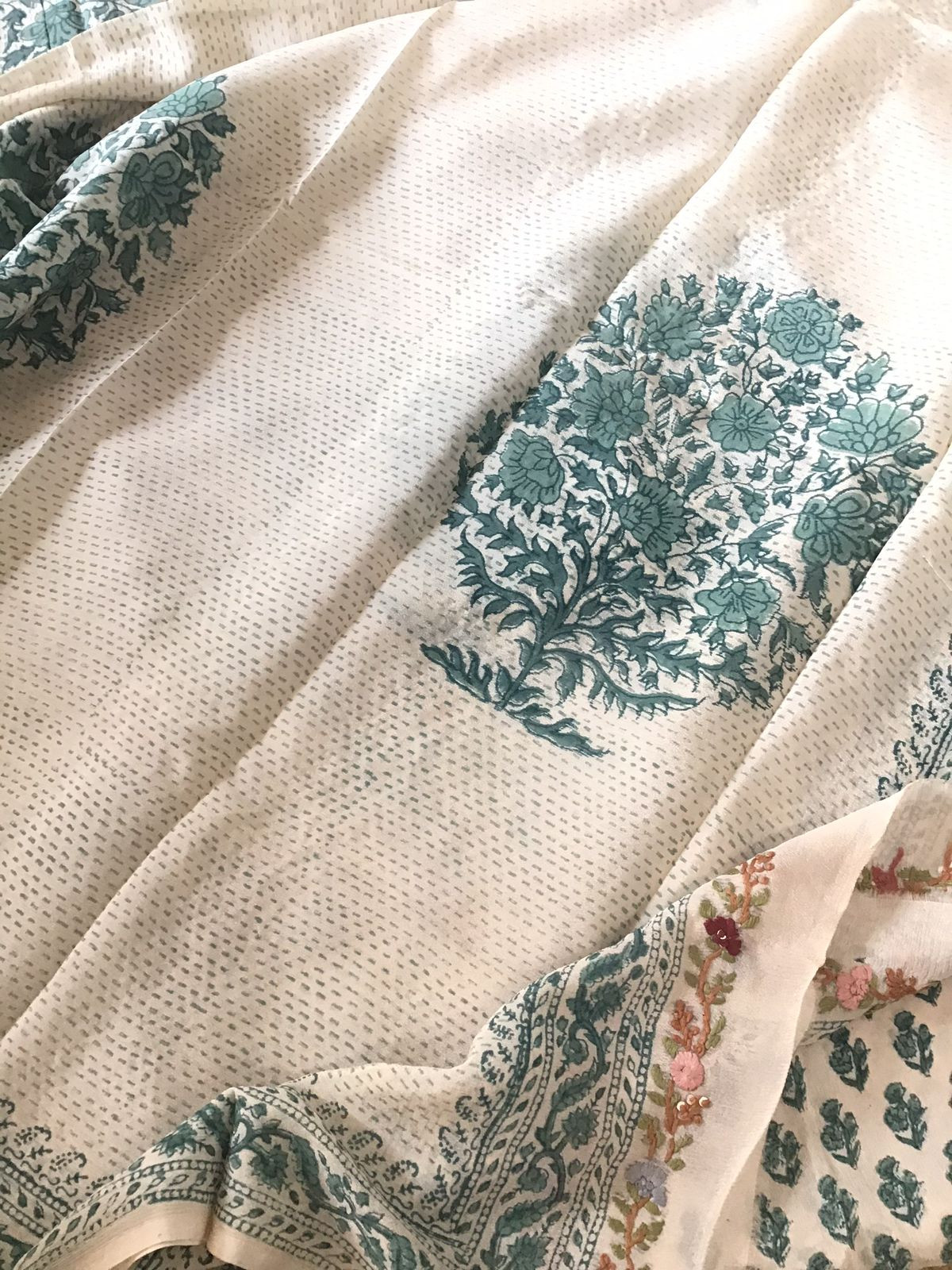 Pure Fine Chinnon Silk Printed Embroidered Suit - Cream