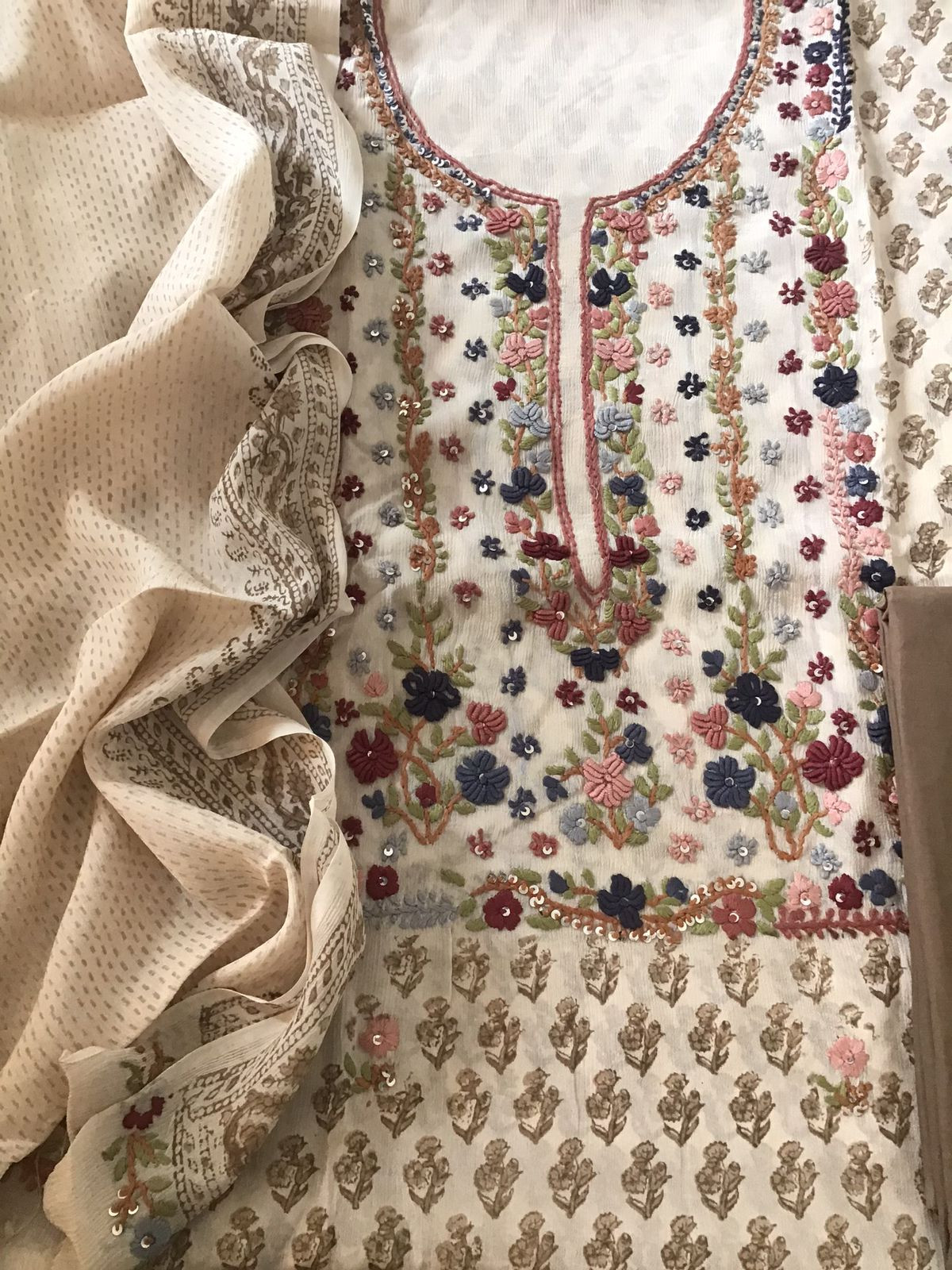 Pure Fine Chinnon Silk Printed Embroidered Suit - Cream