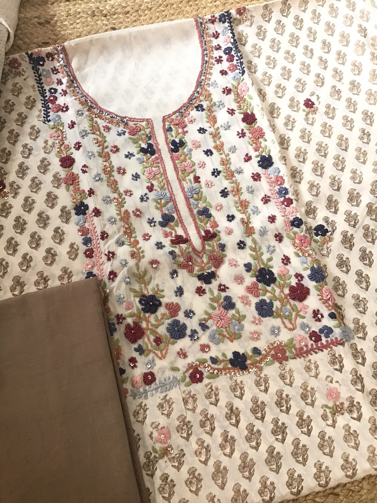 Pure Fine Chinnon Silk Printed Embroidered Suit - Cream