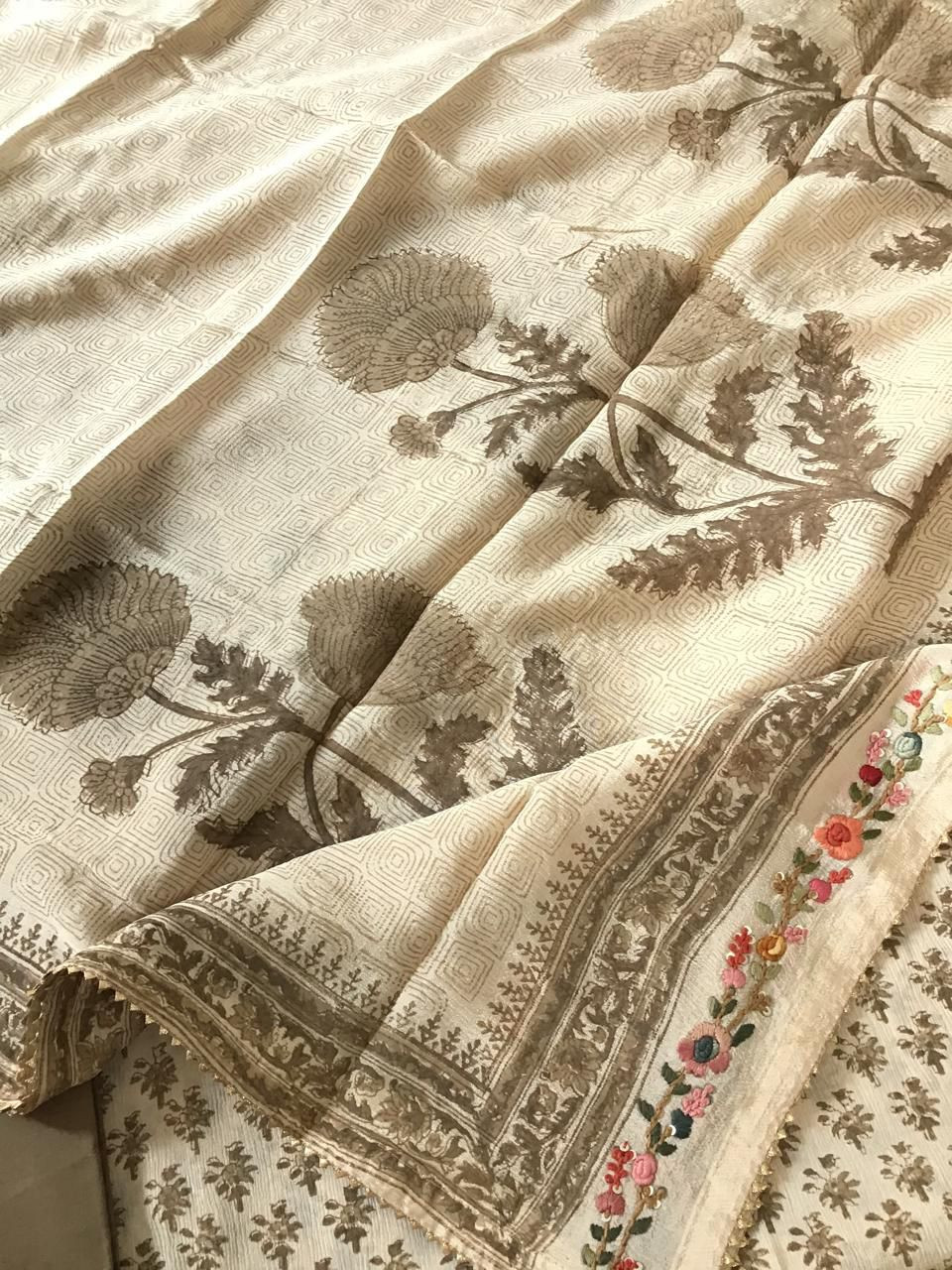 Pure Fine Chinnon Silk Printed Embroidered Suit - Cream